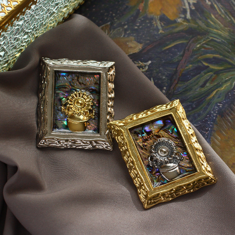 Collectible Vintage Brooches - Винтажная брошь в виде подсолнуха Ван