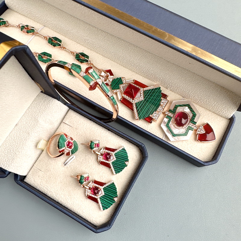 Дизайнерский комплект украшени – обзор и цена Vintage Collectible Jewelry