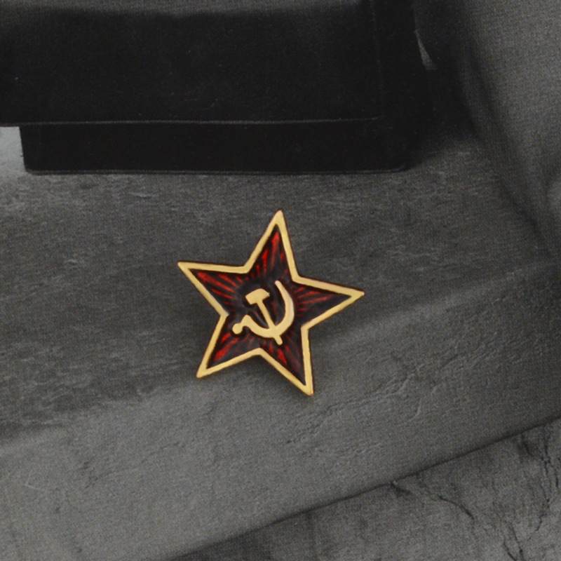 СССР значок с красной звездой, – обзор и цена Collectible Vintage Brooches