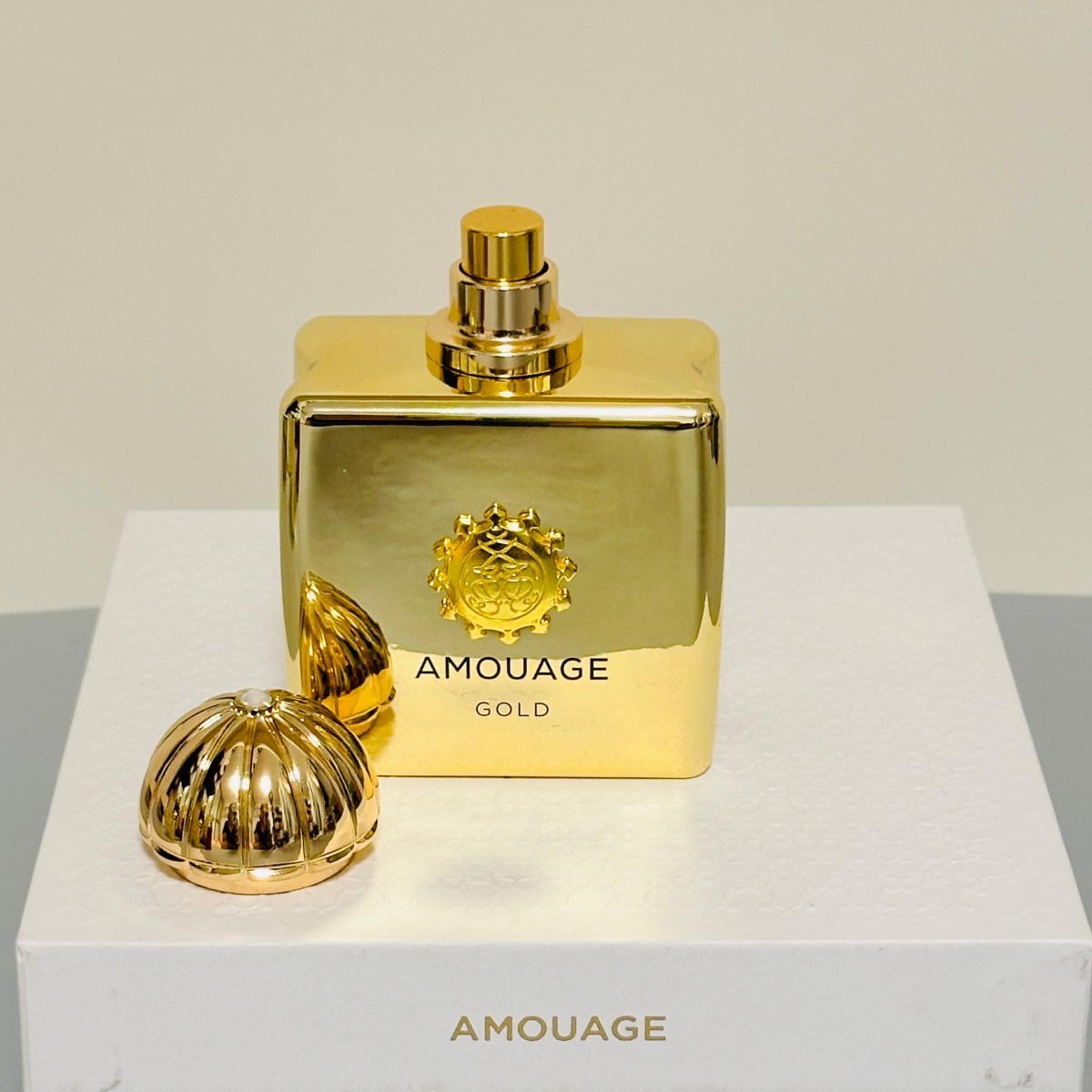 Amouage Gold Woman EDP 100 мл  – обзор и цена Vintage Collectible Perfume Bottles